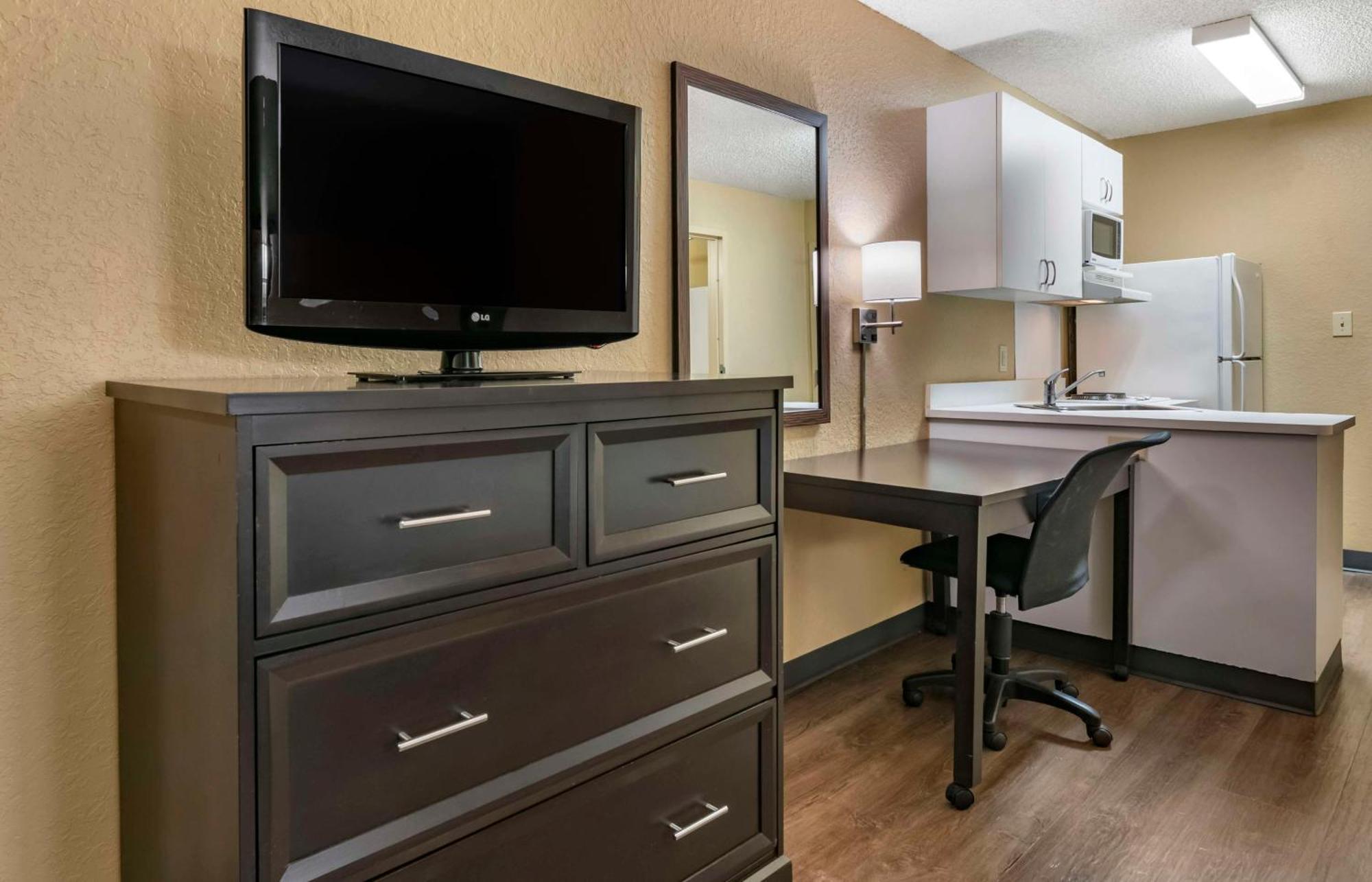 Hotel Extended America - - Theme Parks - Major Blvd Orlando