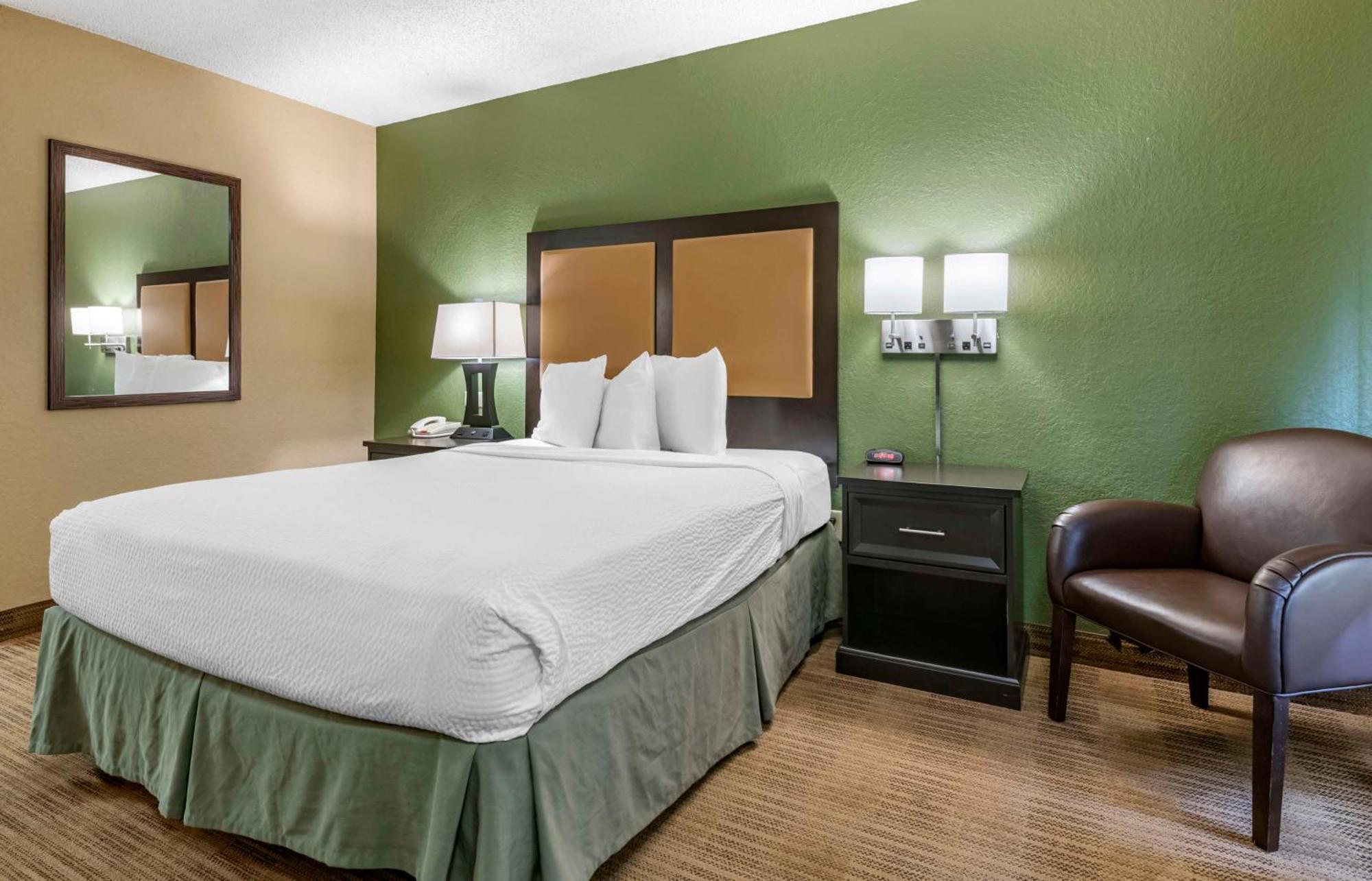 Extended America - - Theme Parks - Major Blvd Orlando