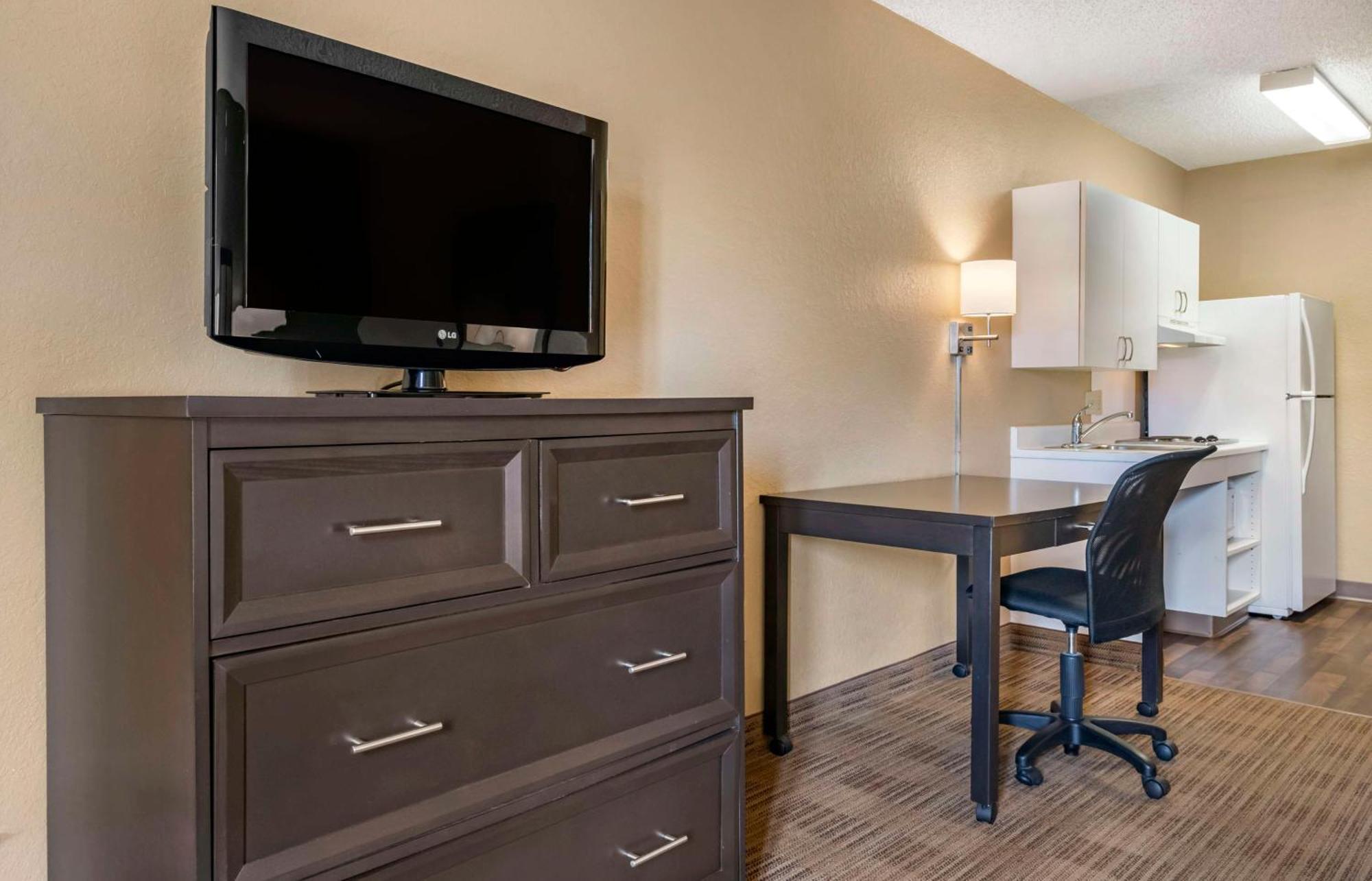 Hotel Extended America - - Theme Parks - Major Blvd 2*