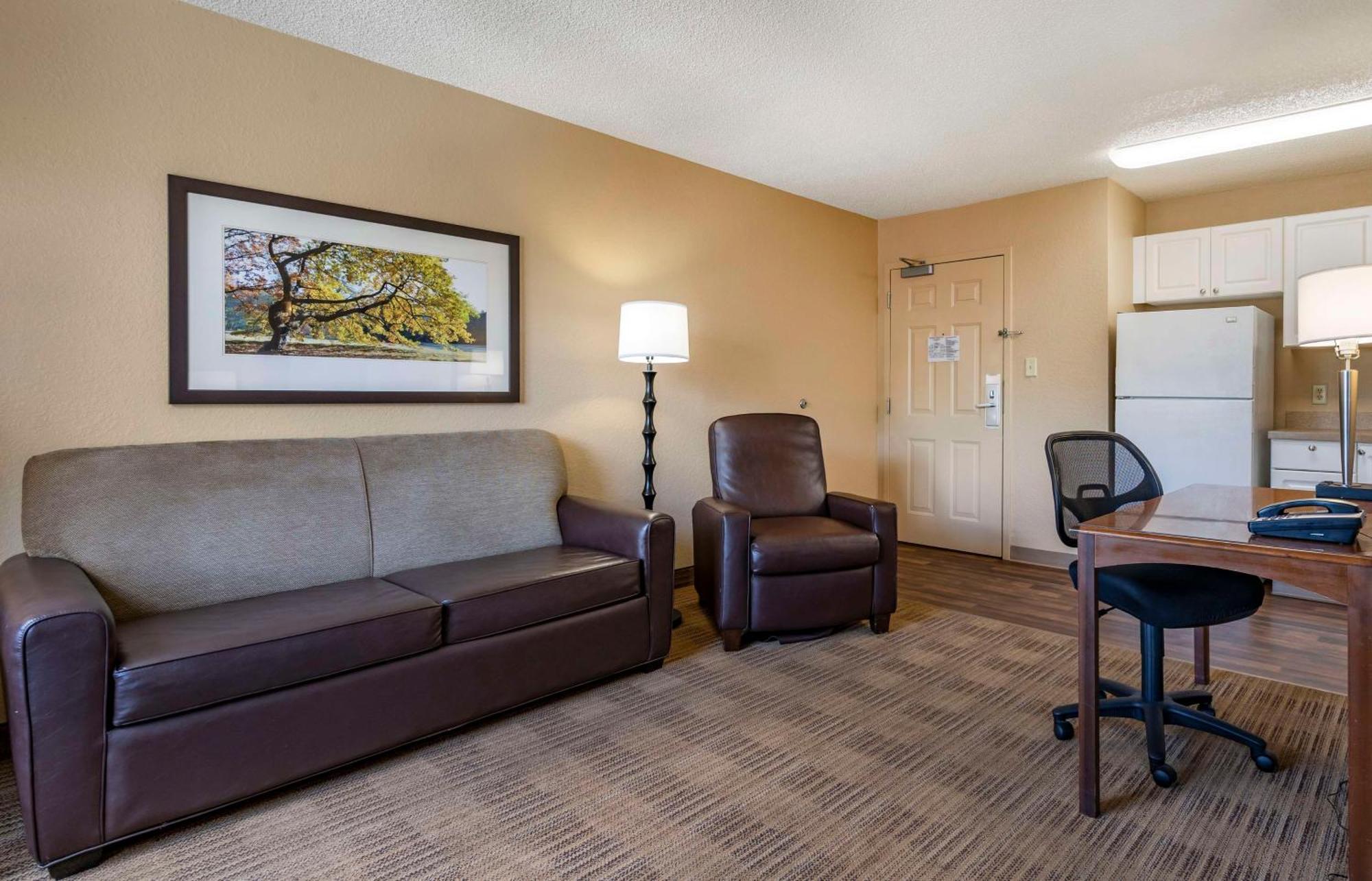 Extended America - Orlando - - 1776 Pembrook Dr Maitland