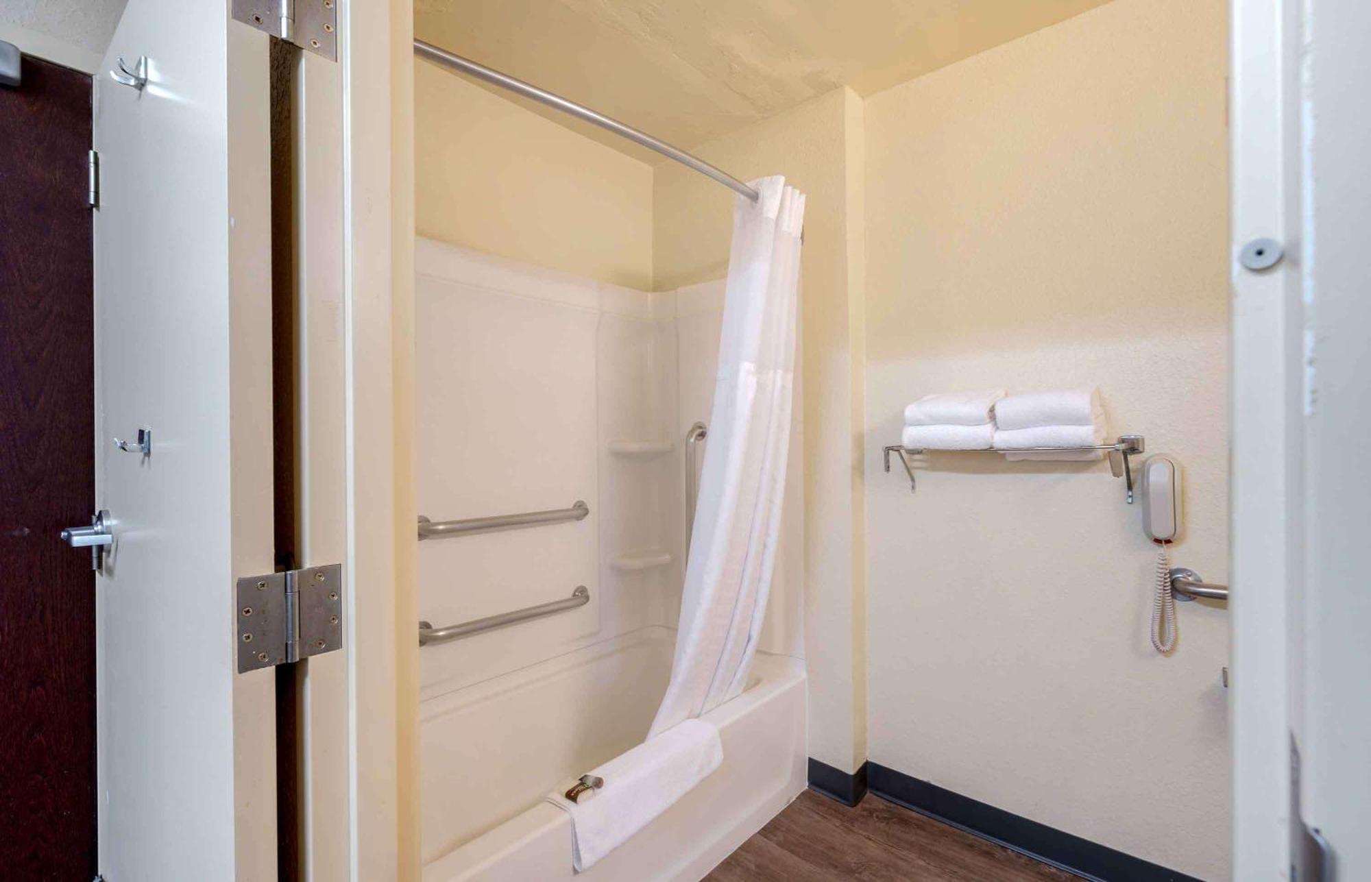 Extended America Select - Orlando - Maitland - 1760 Pembrook Dr 2* Altamonte Springs