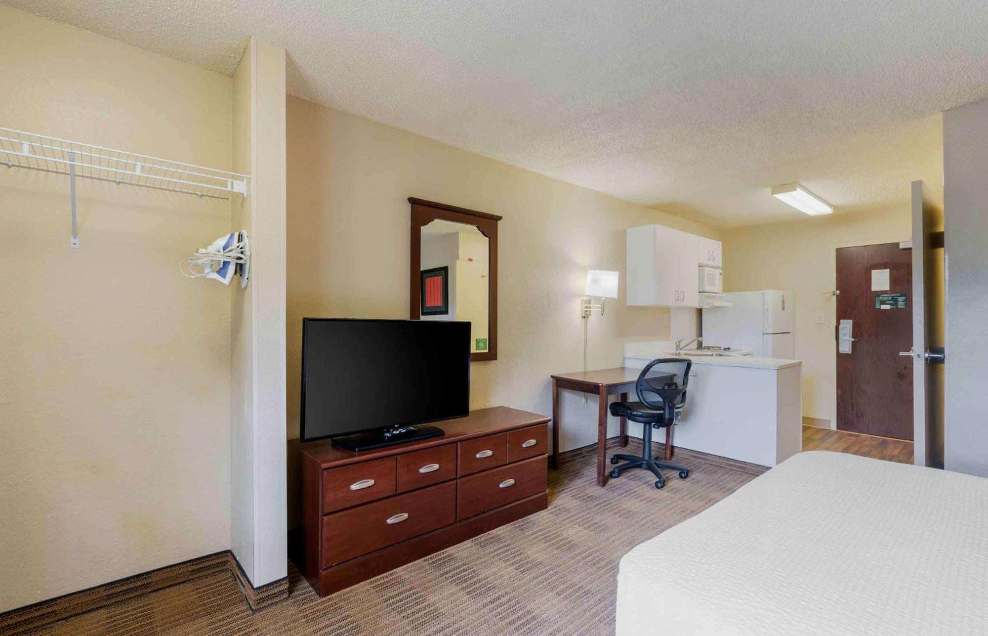 Extended America Select - Orlando - Maitland - 1760 Pembrook Dr 2*