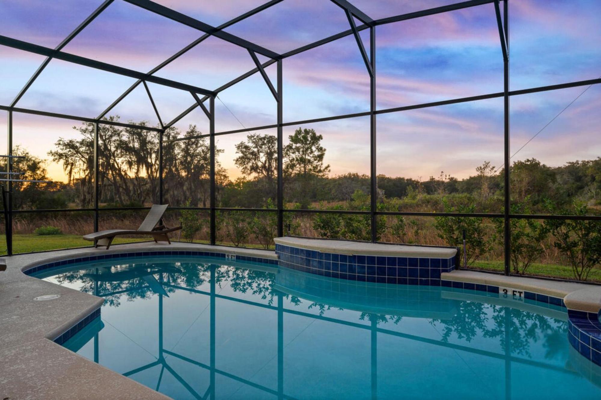 Fun-filled Retreat At Hacienda Paloma * Kissimmee