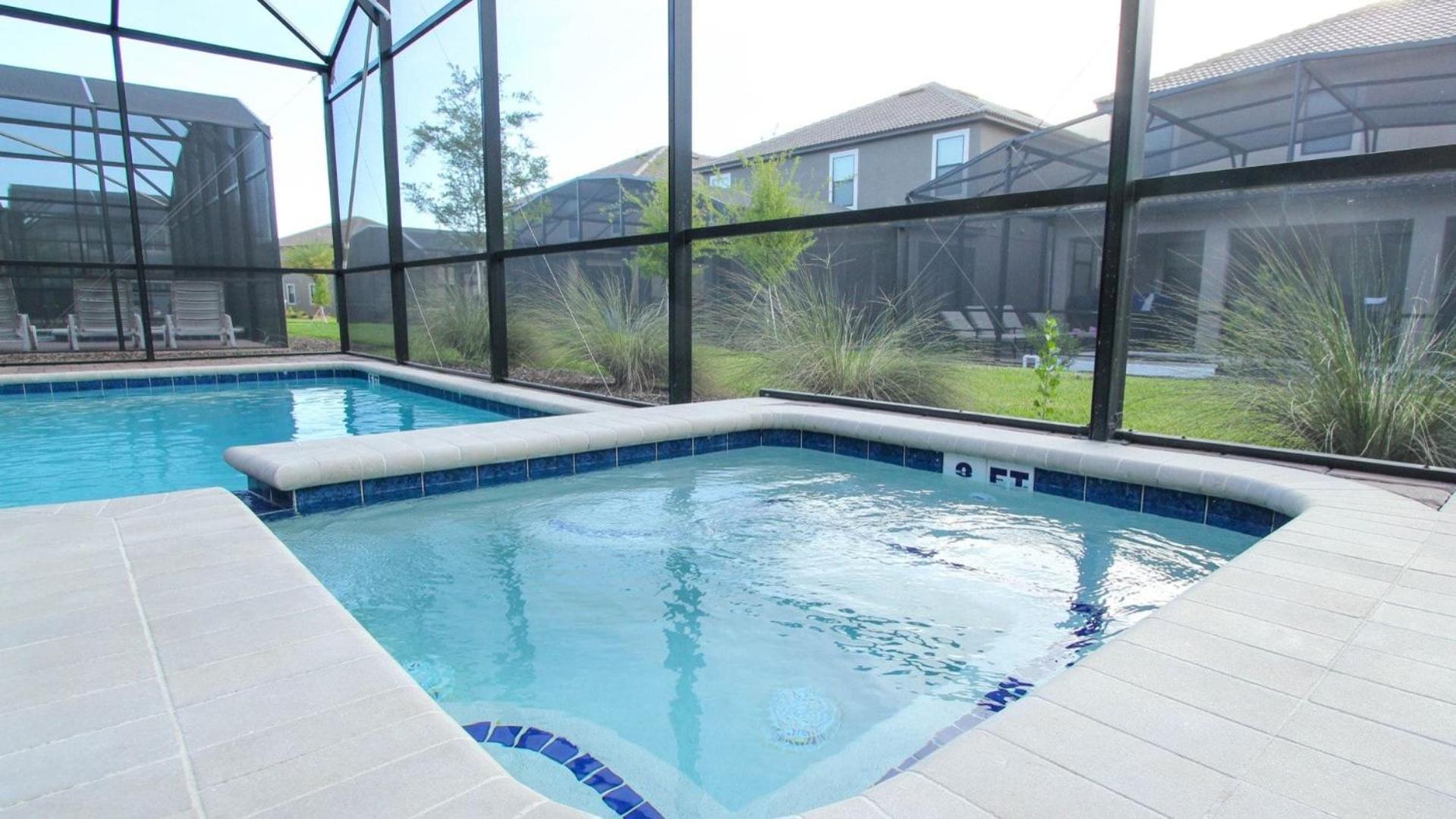 Champions Gate - 7 Bed 5 Baths *