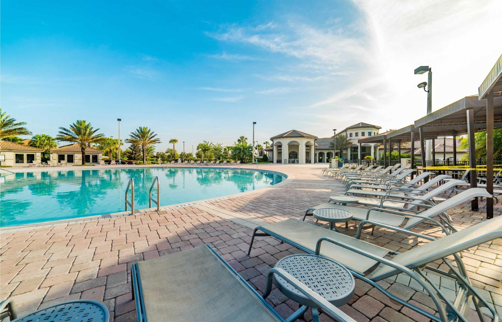 Champions Gate - 7 Bed 5 Baths Davenport