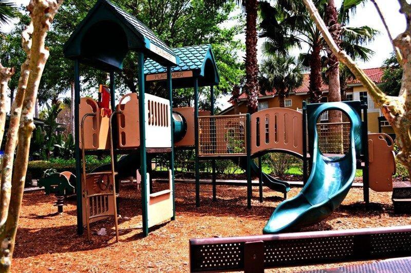 Bsv8445 Beautiful 3 Bd Ba Townhome With Balcony In Emerald Island *