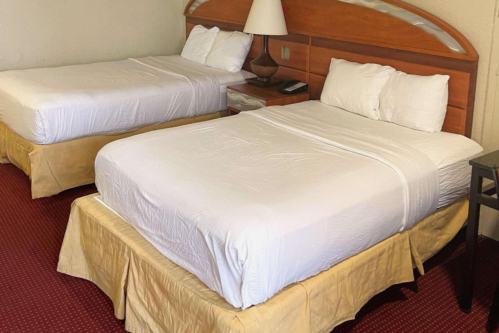 Inn Howard Johnson By Wyndham Orlando-international Drive