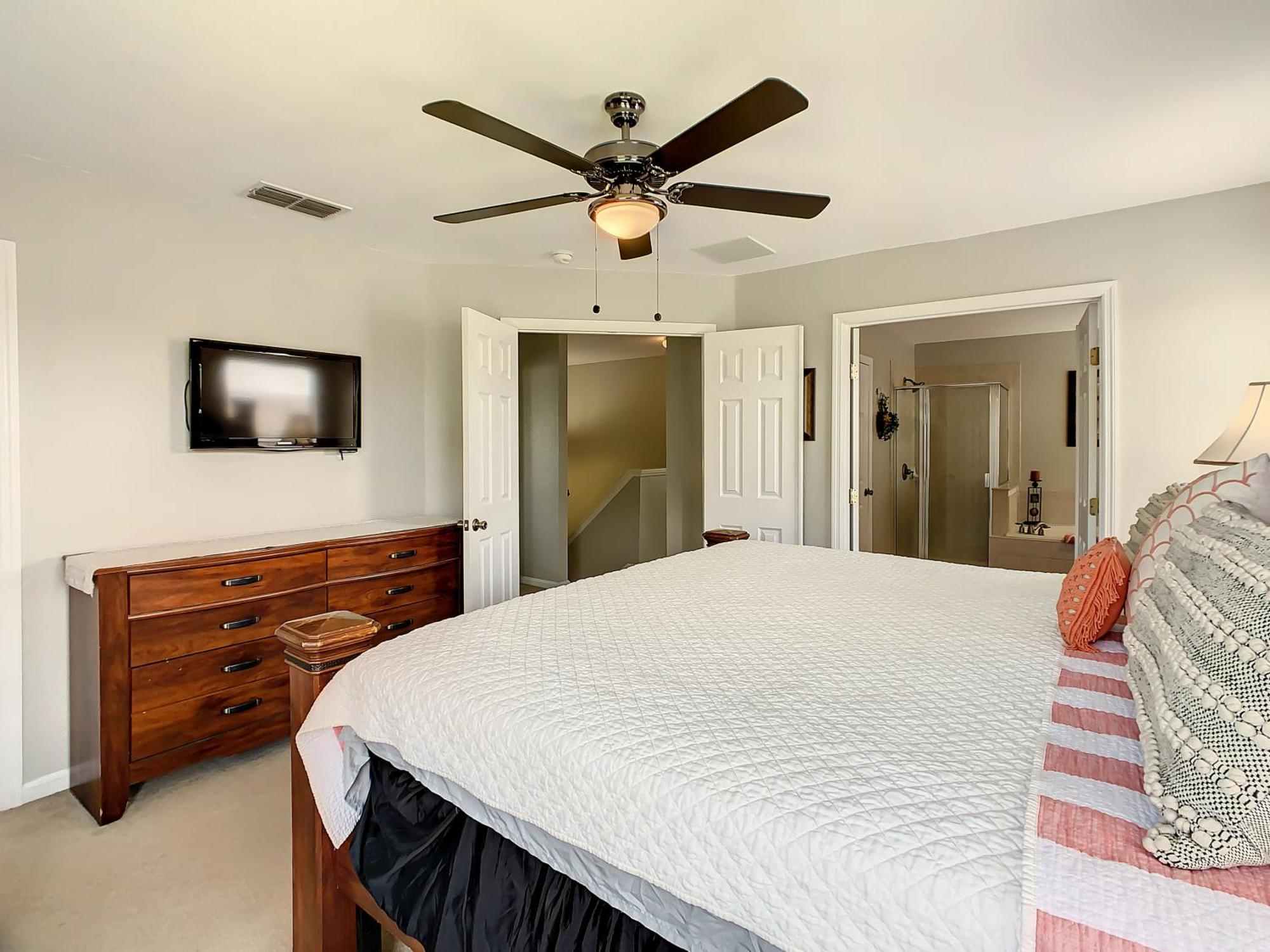 - Great Value- Pool, Free Heat. * Kissimmee
