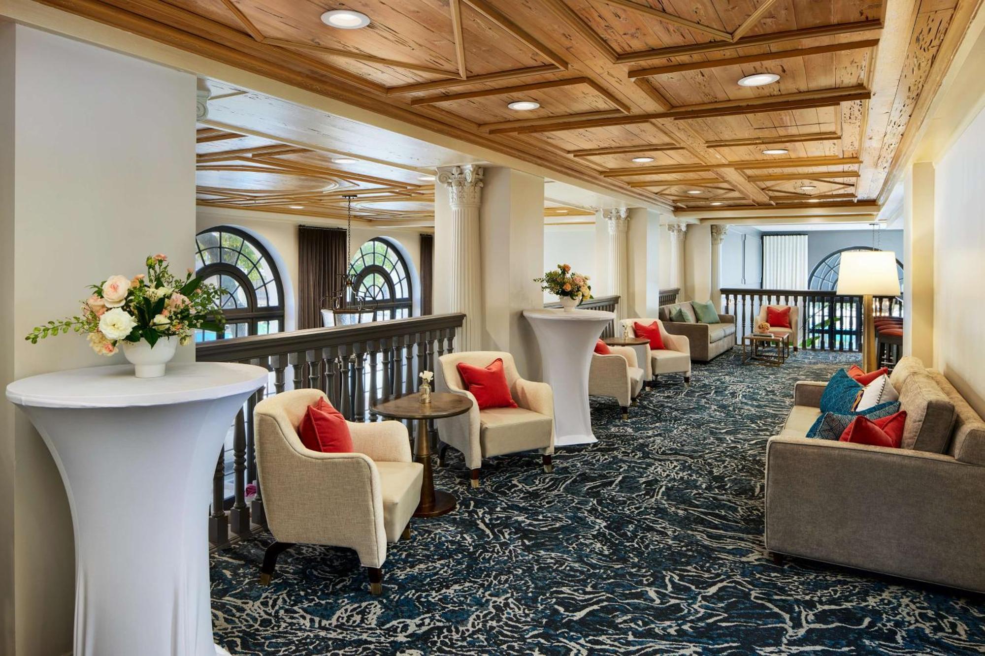 The Terrace Lakeland, Tapestry Collection By Hilton Hotel 4*