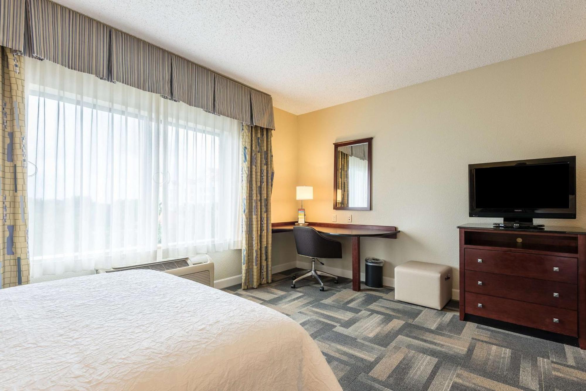 Hotel Hampton & Orlando-south Lake Buena Vista 3*