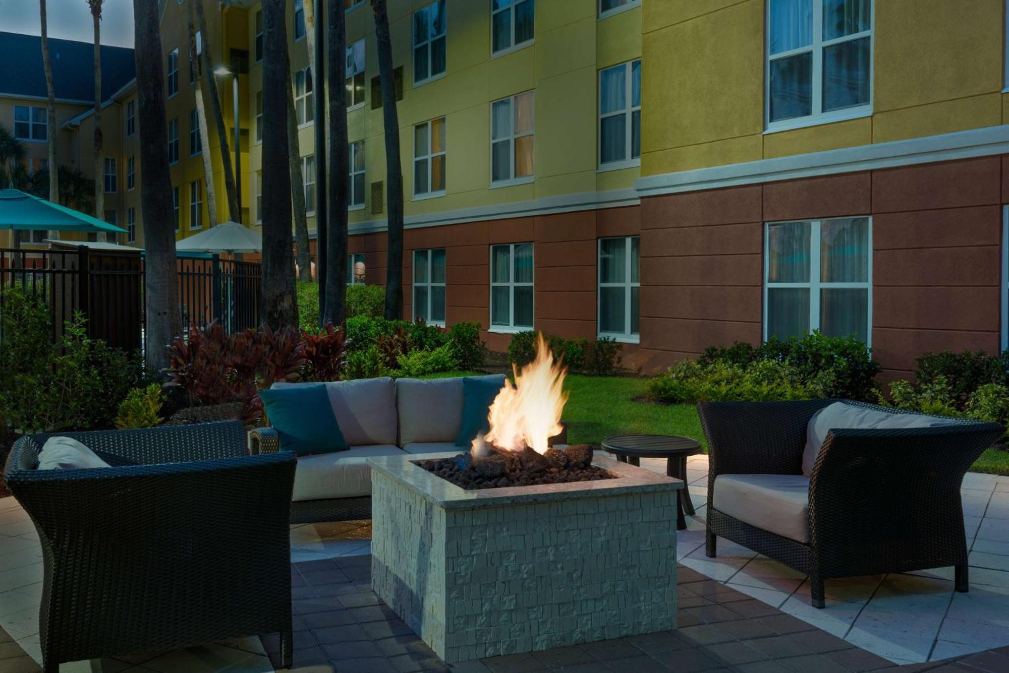 Homewood By Hilton Orlando-ucf Area Hotel 3*