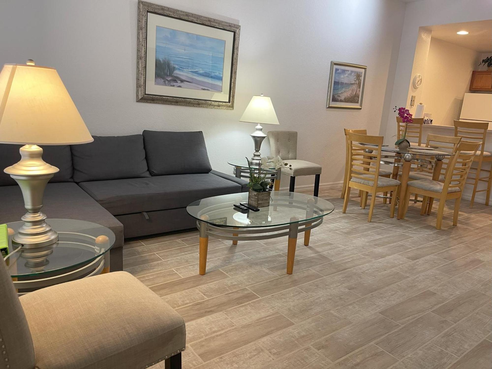 Venetian Bay Villages Holiday home *