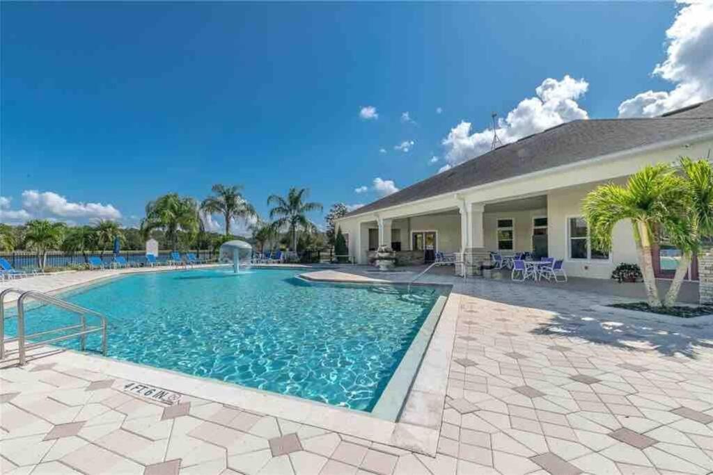 - Great Value- Pool, Free Heat. Resort Kissimmee