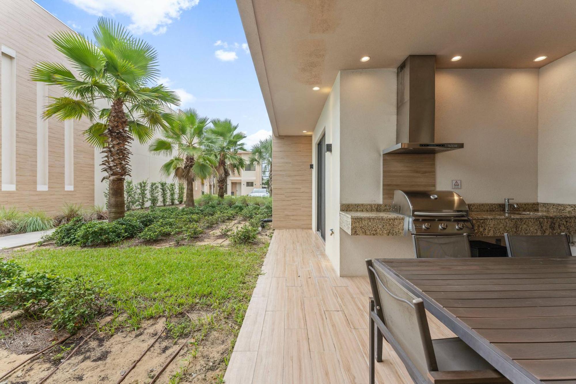 7478 Magic Village 8guests 4suites 8min Orlando