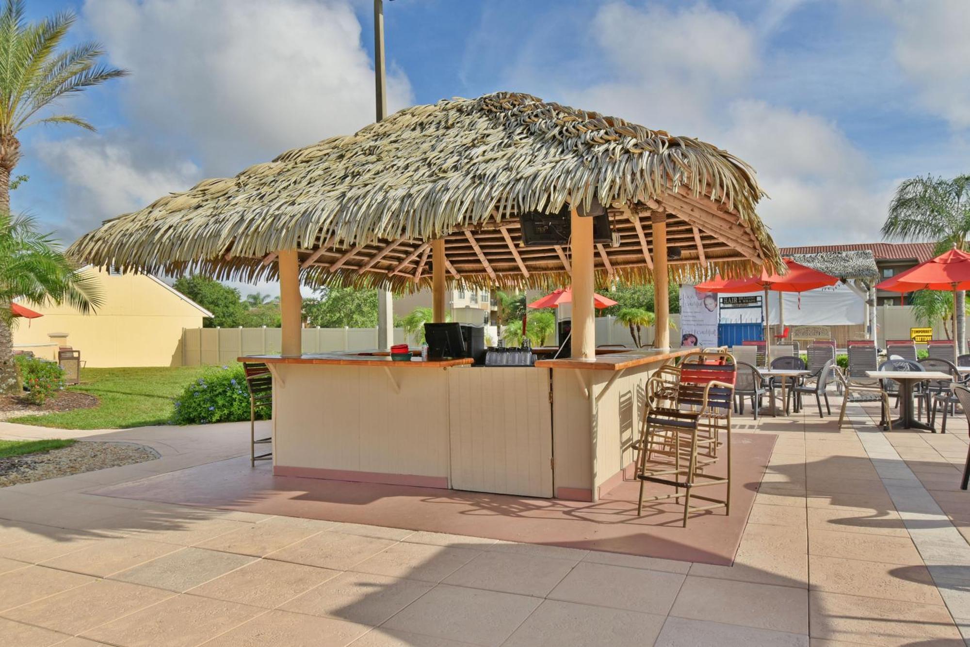 Holiday home Budget Friendly Regal Palms With Extensive Amenities