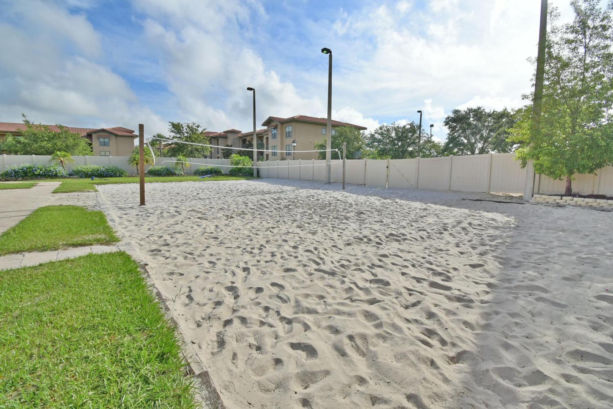 Budget Friendly Regal Palms With Extensive Amenities Davenport