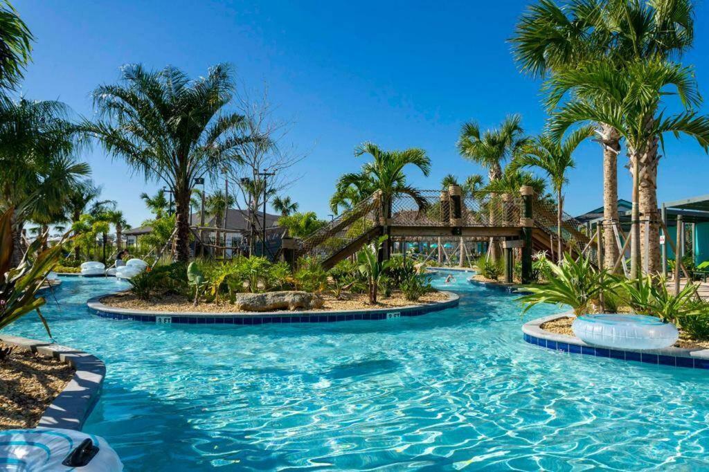 Holiday home New At Storey Lake4 Bedrooms 3 Bathrooms