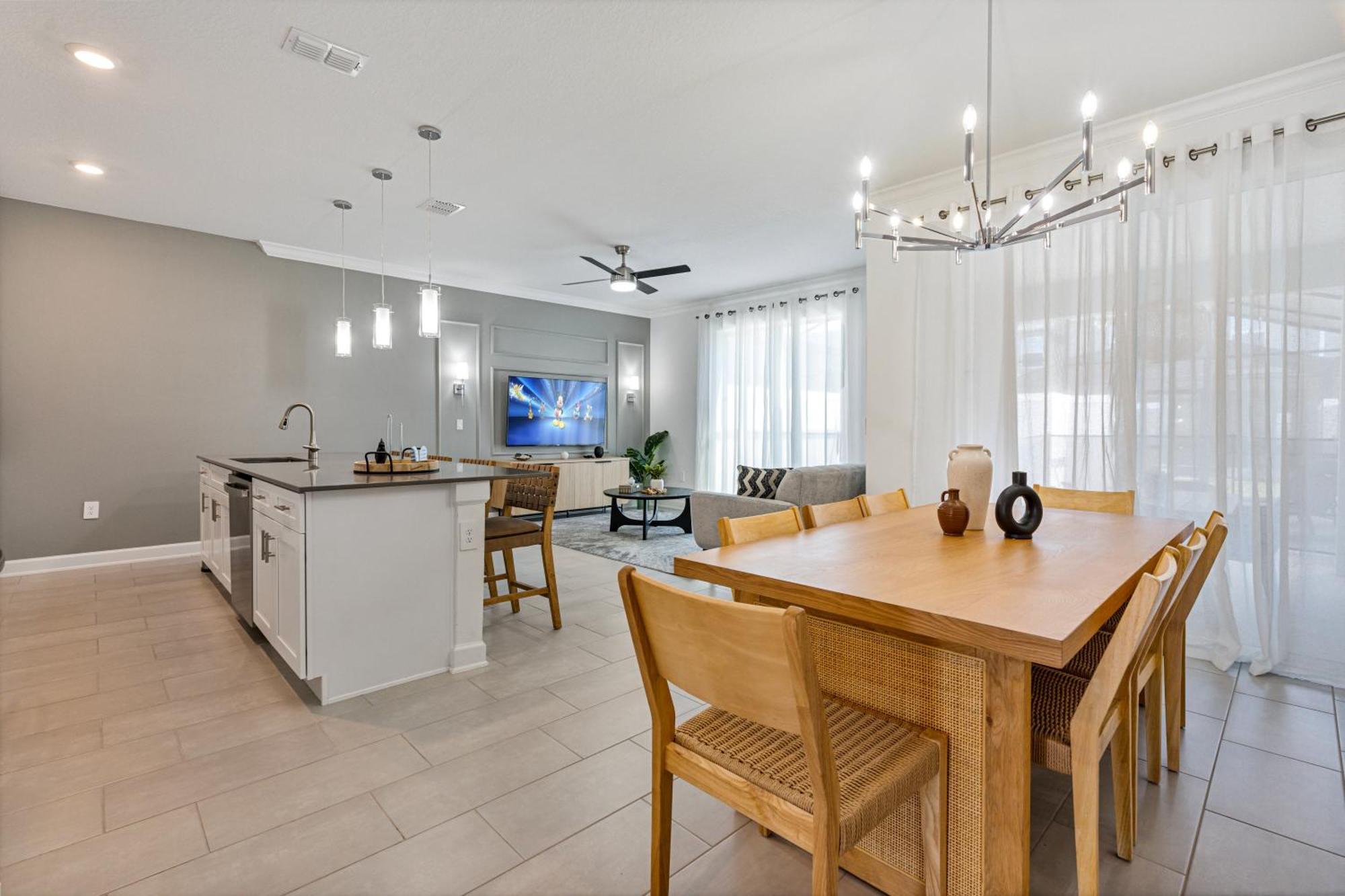 New At Storey Lake4 Bedrooms 3 Bathrooms