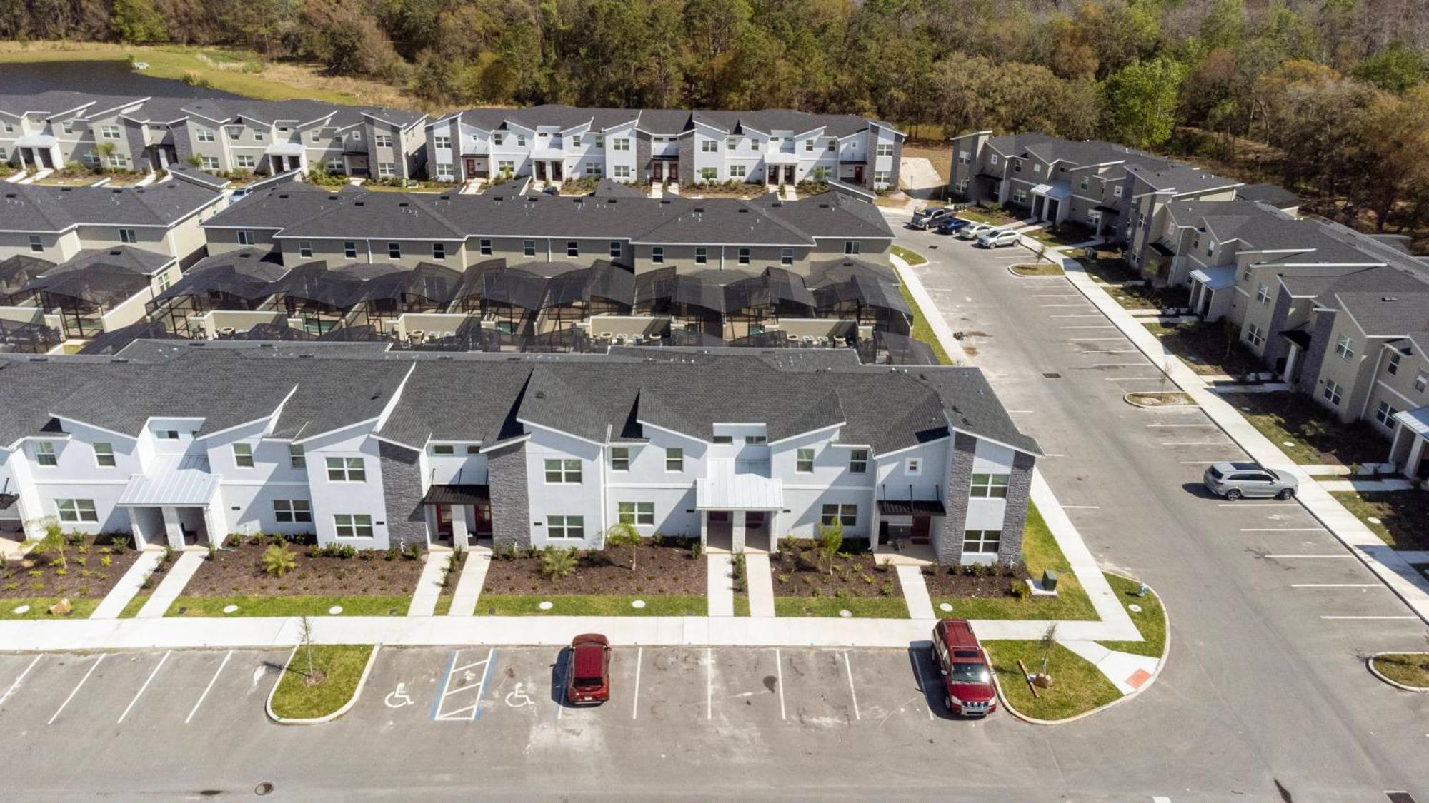 New At Storey Lake4 Bedrooms 3 Bathrooms Kissimmee