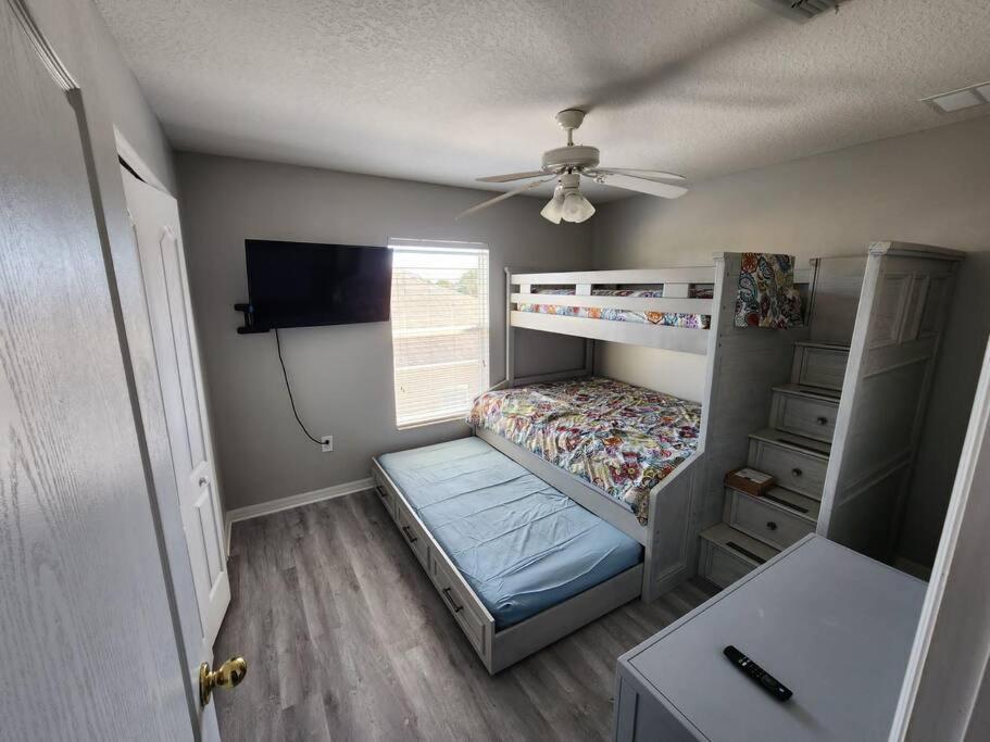 Holiday home Paradise Escape Near *