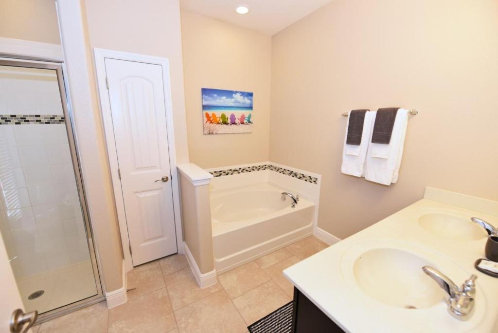 Solterra 5165 - Five Bedroom Pool * Davenport