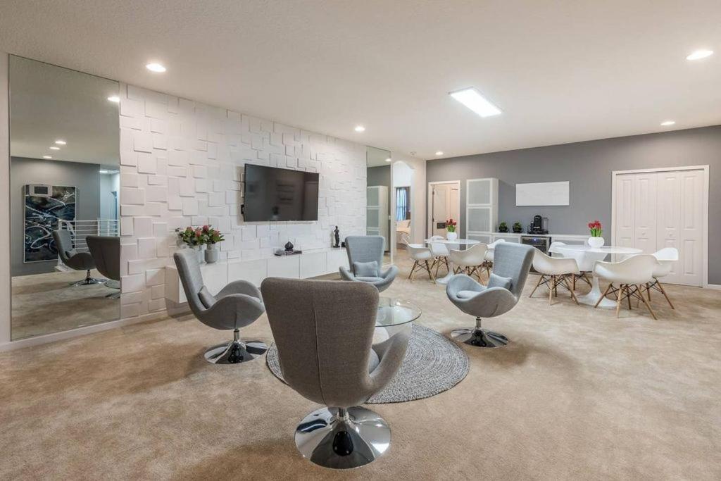 Unique Masterpiece15 Sleeps 30 Son101