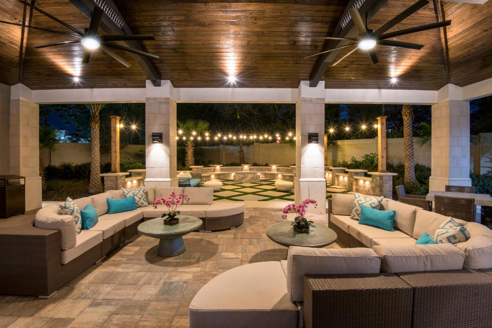 Unique Masterpiece15 Sleeps 30 Son101 Kissimmee