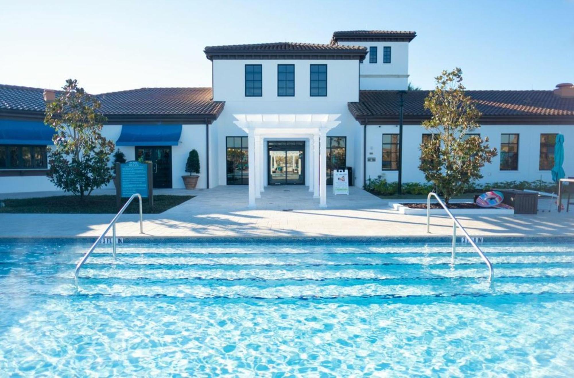 Special Offer Luxury 6 Miles To *