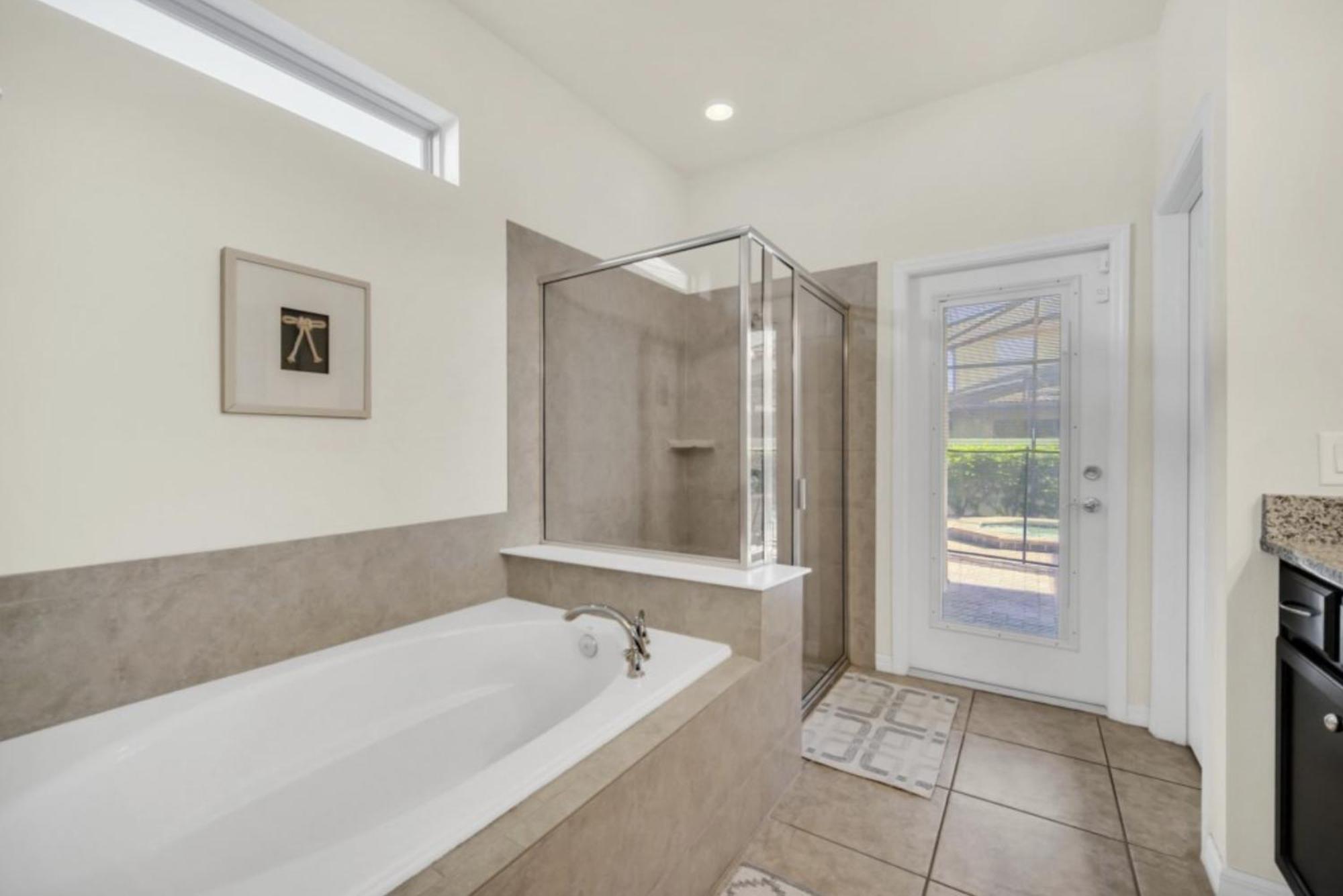 Holiday home Windsor At Westside Marvelous Homes 8 Miles From *