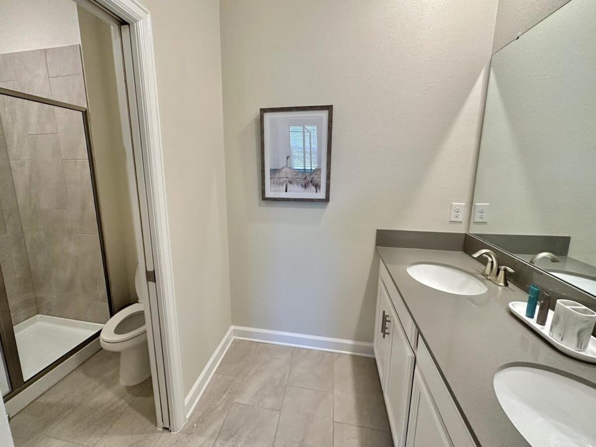 Amazing 6br W Pvt Pool Game Near Holiday home *