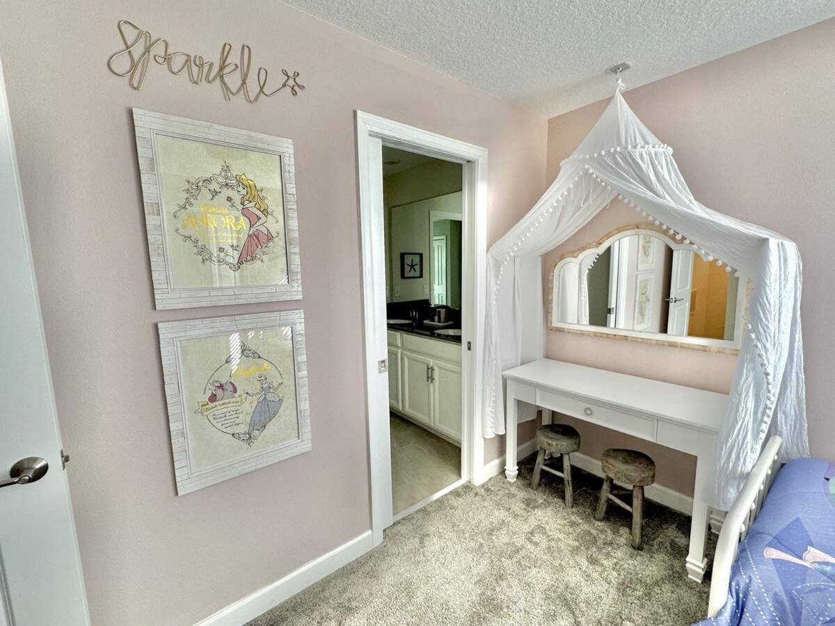 Holiday home Amazing 6br W Pvt Pool Game Near *