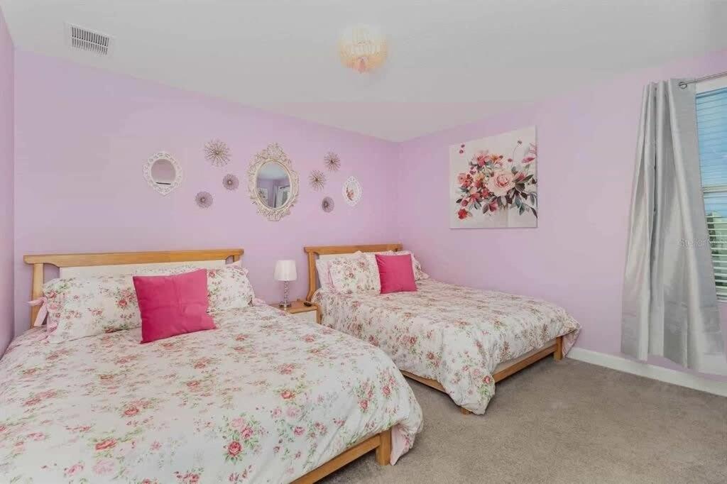 Luxury 9 Bed Jungle Bedroom W Slide Gameroom Davenport
