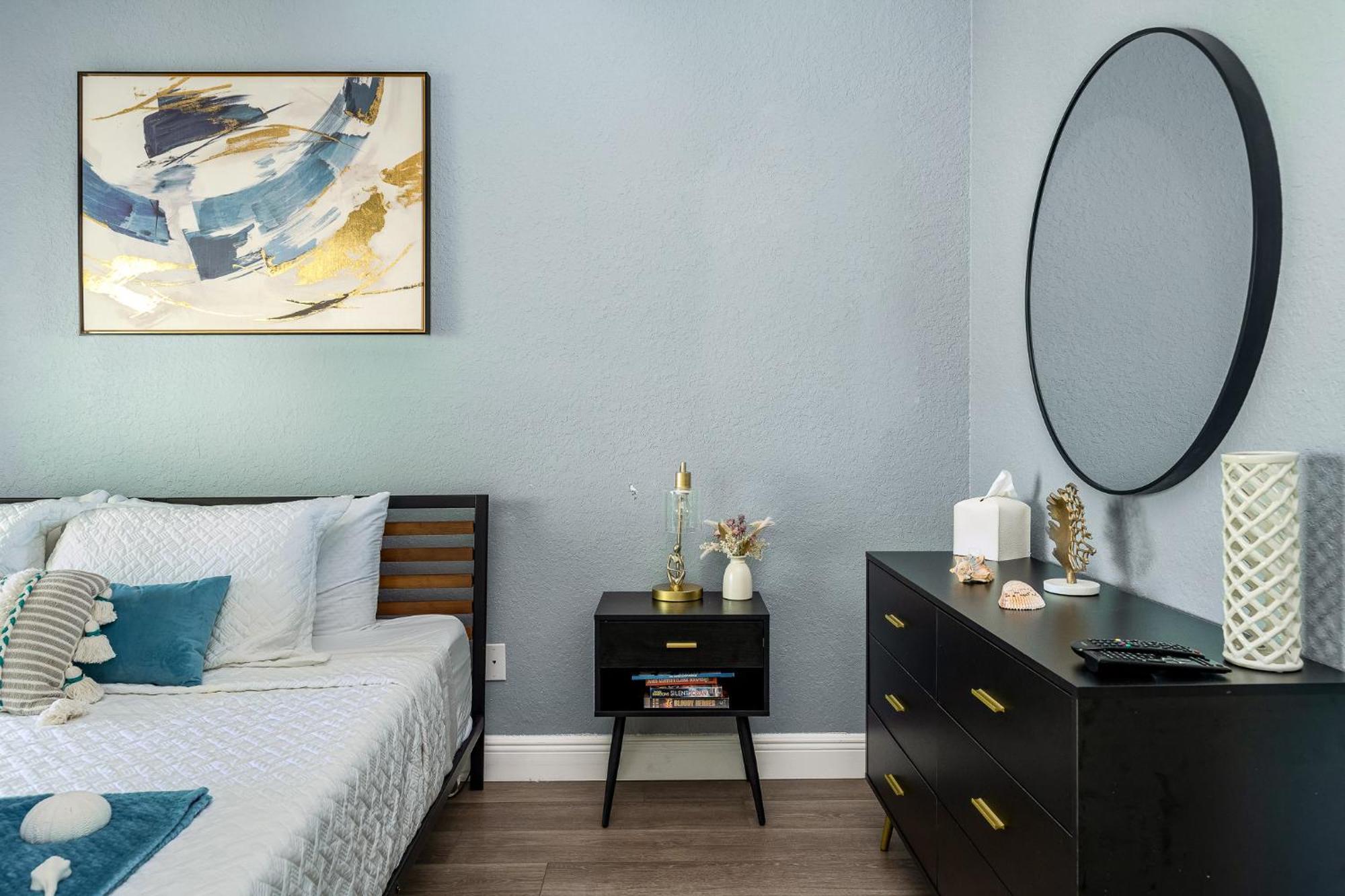 Apartment Family Friendly Near *