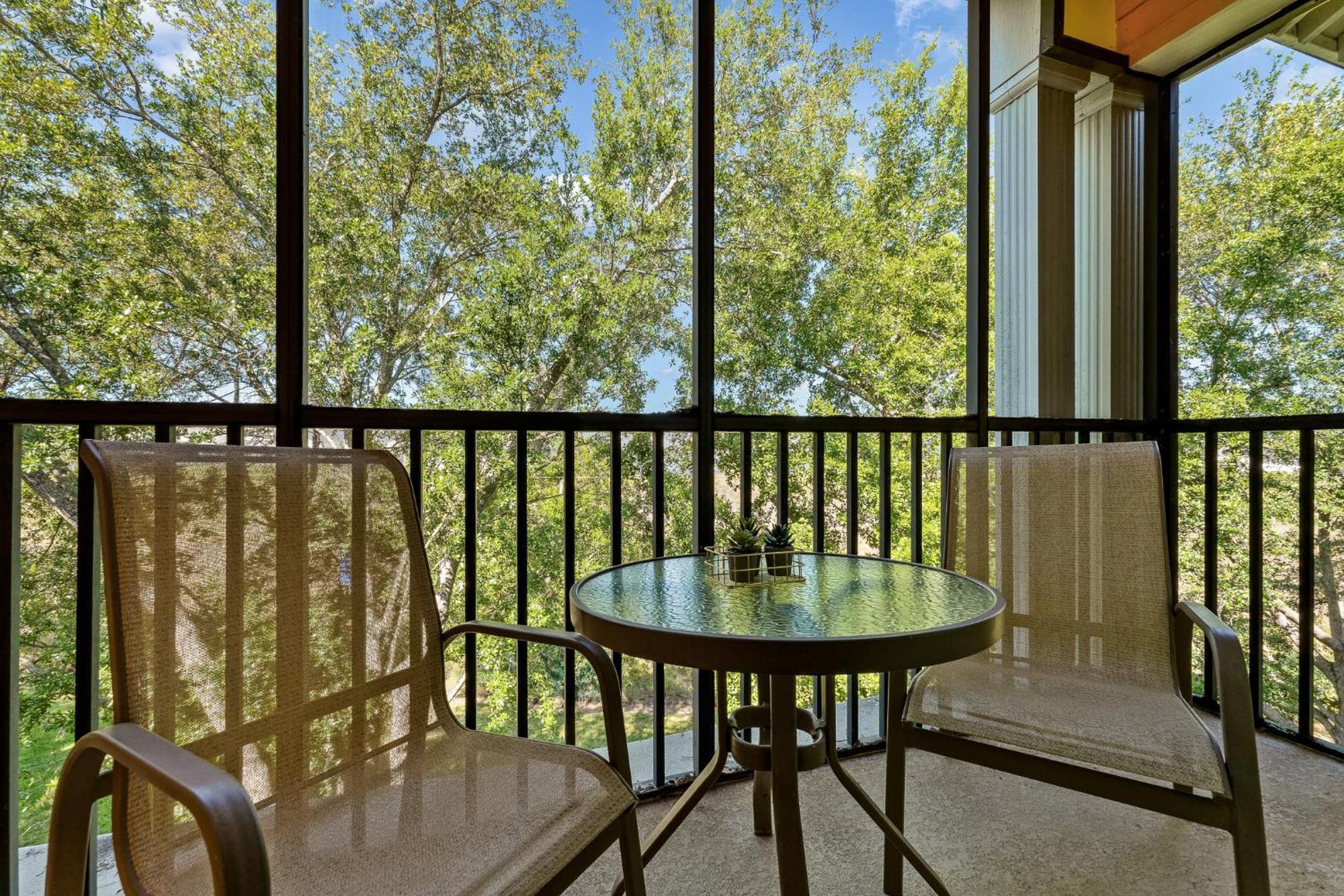 Apartment Family Friendly Near