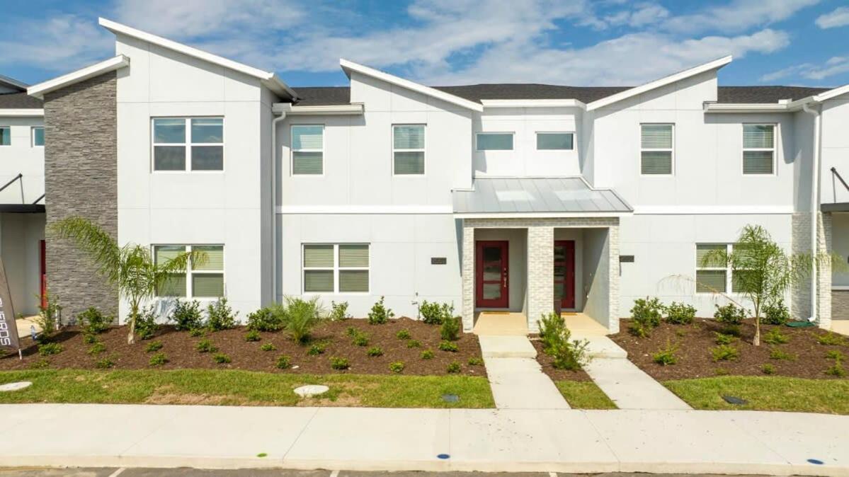 Wonderful 4bd Near W Pool At Storeylake 2557 Holiday home