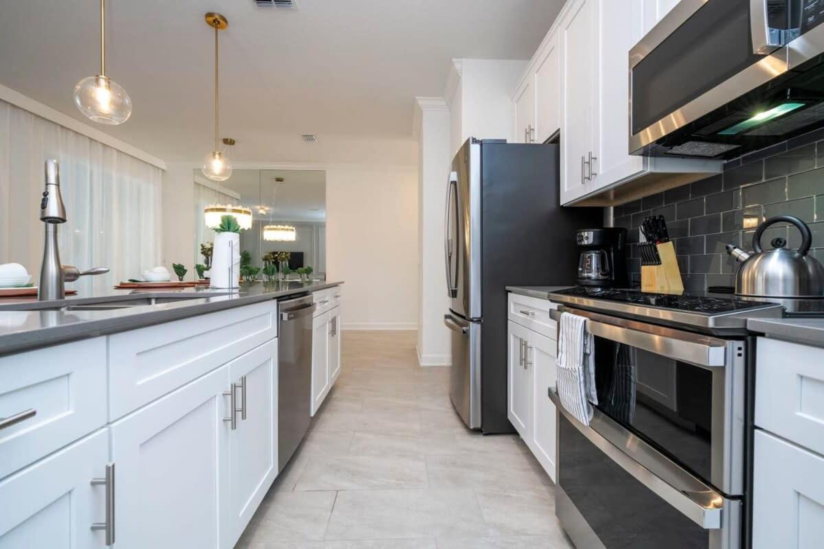 Wonderful 4bd Near W Pool At Storeylake 2557 Holiday home *