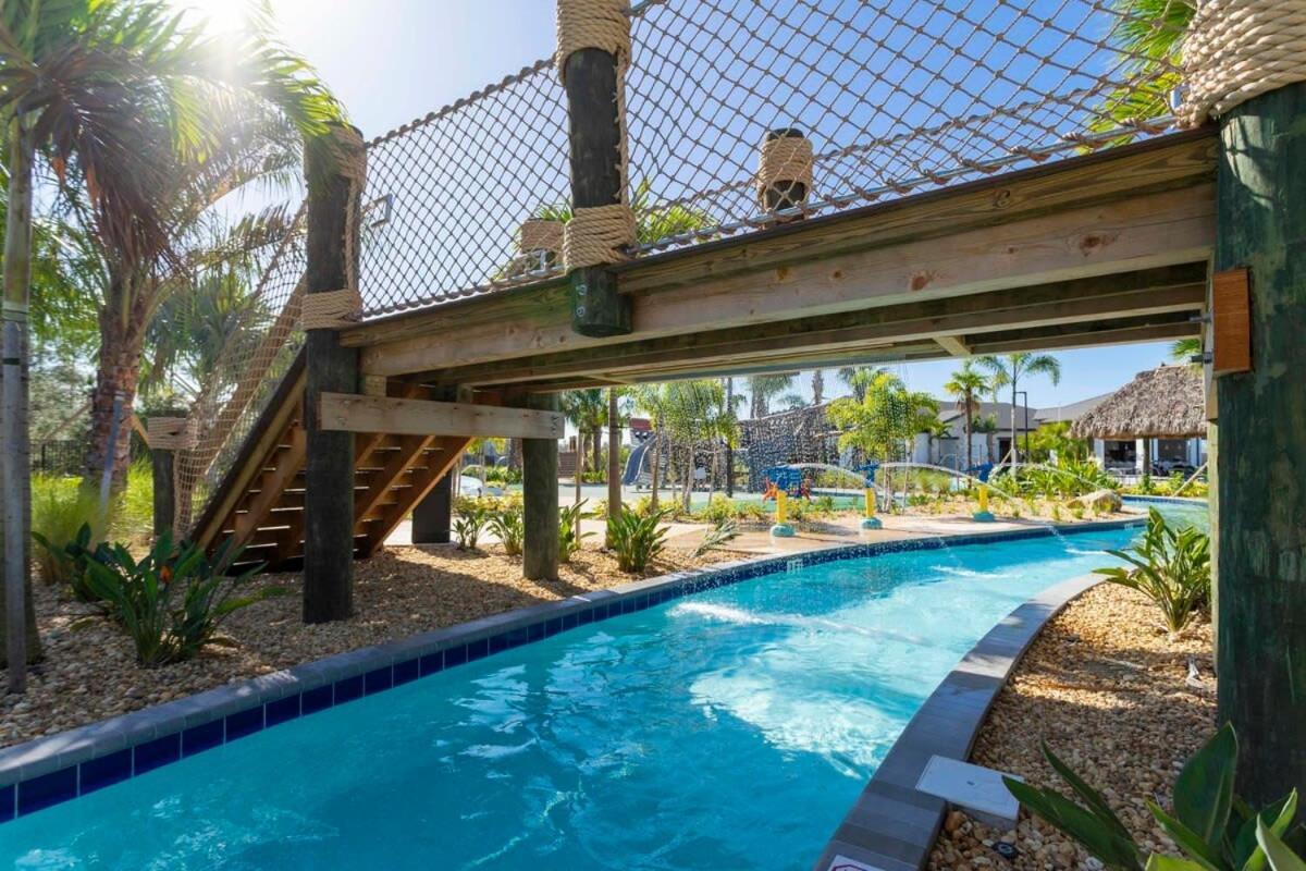 Marvelous 4bd W Pool Close To At Storey 2629