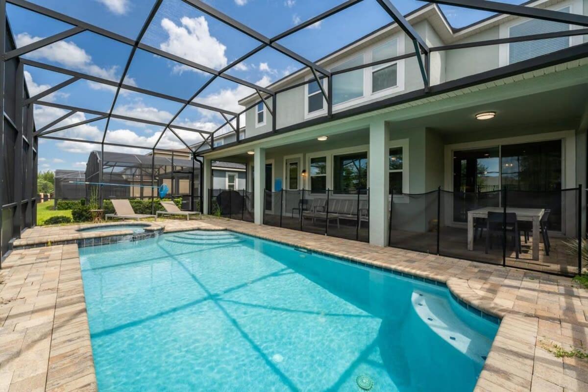 Gorgeous 7br W Pool Games Access * Kissimmee