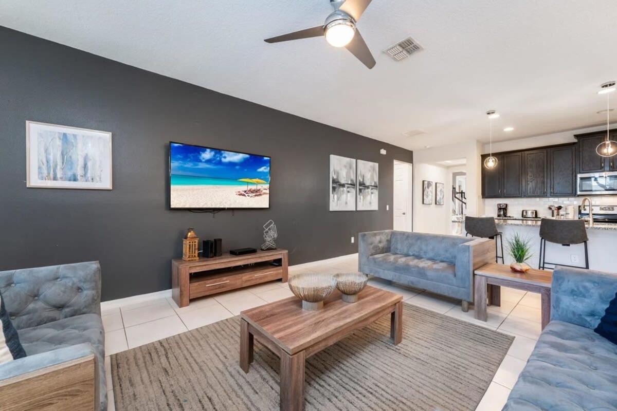 Gorgeous 7br W Pool Games Access Villa *