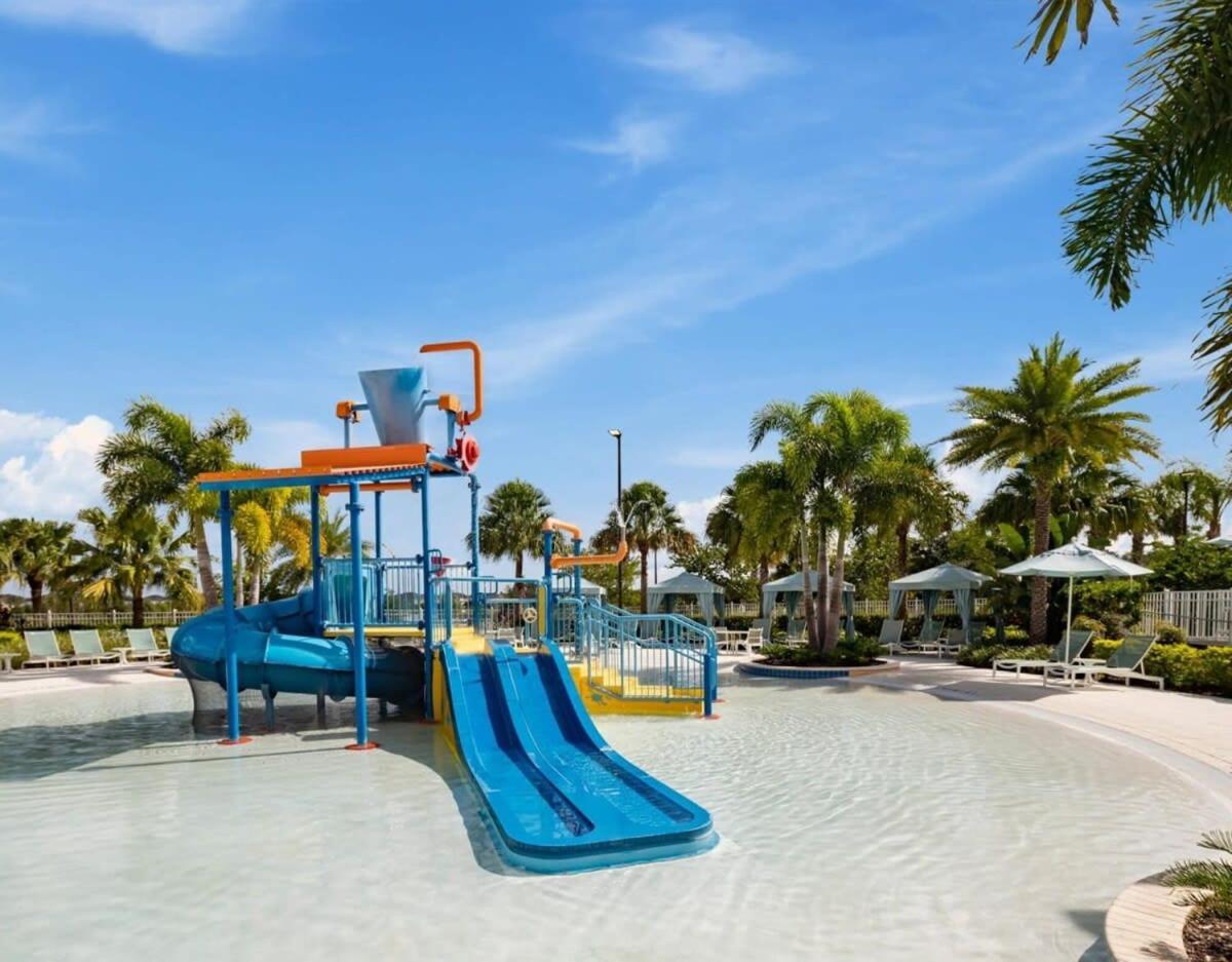 Gorgeous 7br W Pool Games Access