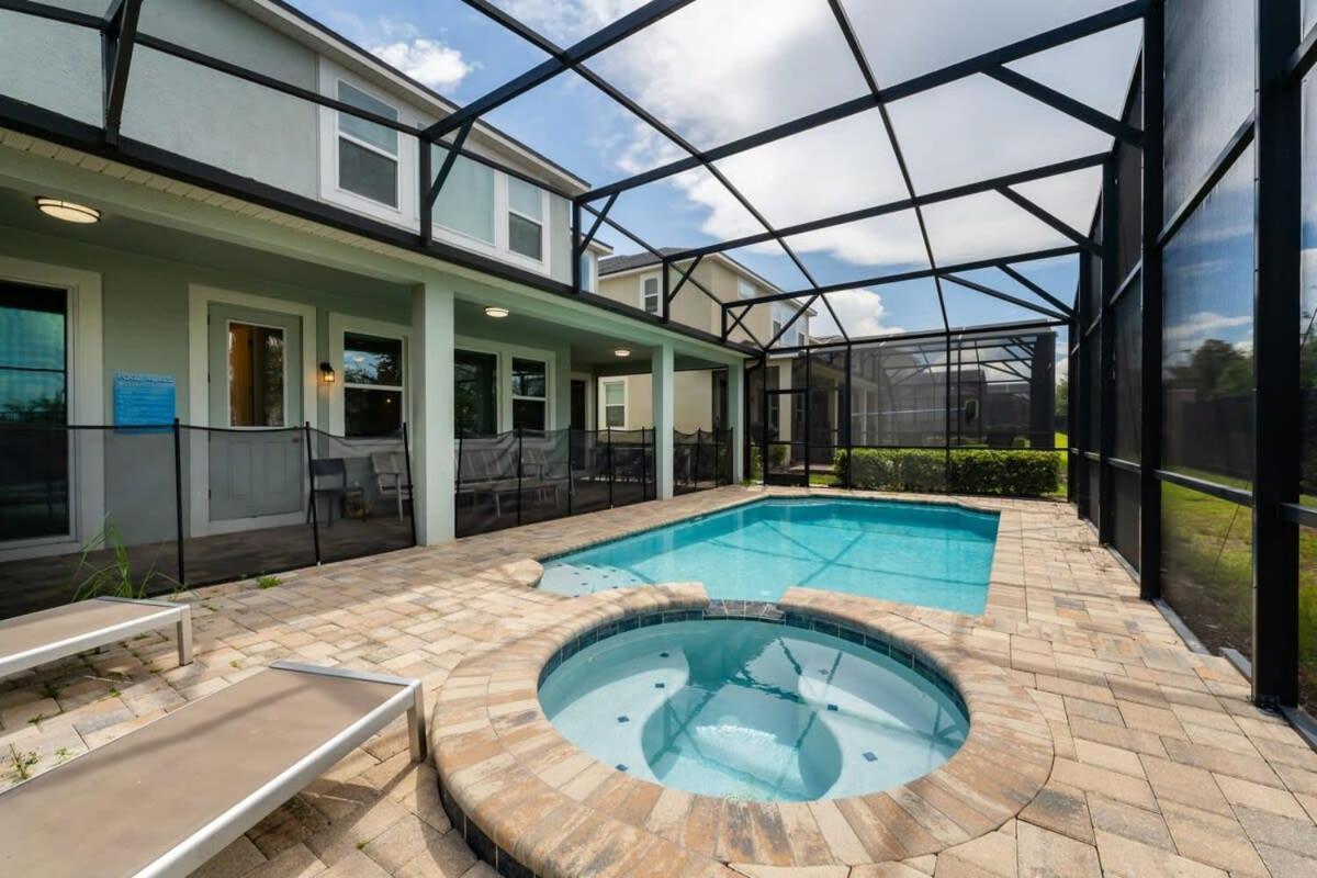 Gorgeous 7br W Pool Games Access Villa *