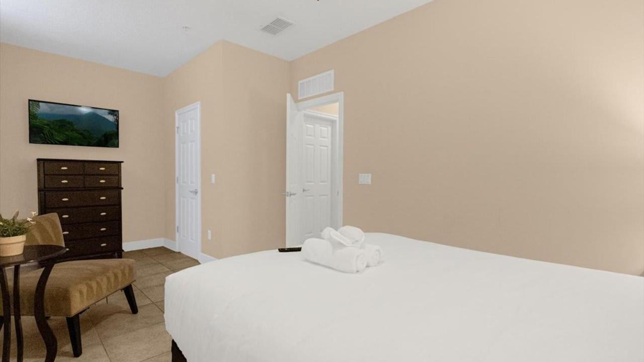 Holiday home Luxury Townhome - 5 Minutes From