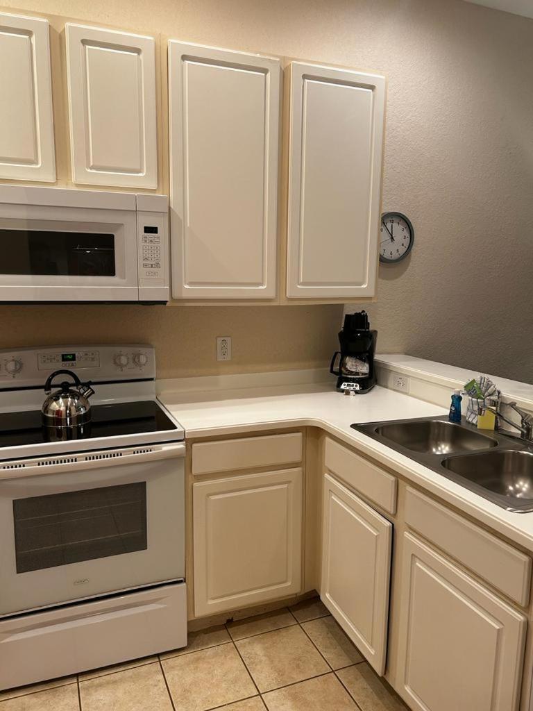 Apartment 3 Beds Bahama Bay Next *