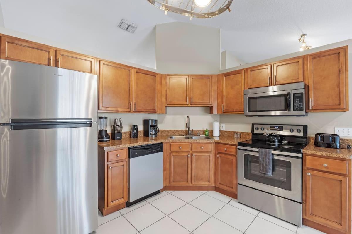 Villa Sunshine Retreat: W /pool & Close To
