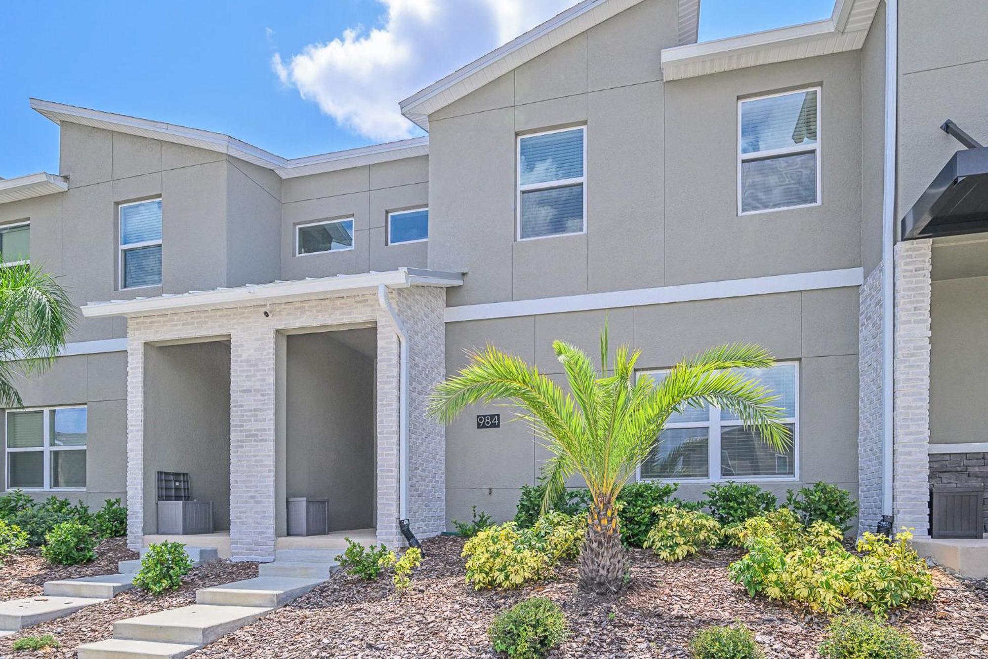 Upstay - Championsgate W Private Pool & Bbq Holiday home *