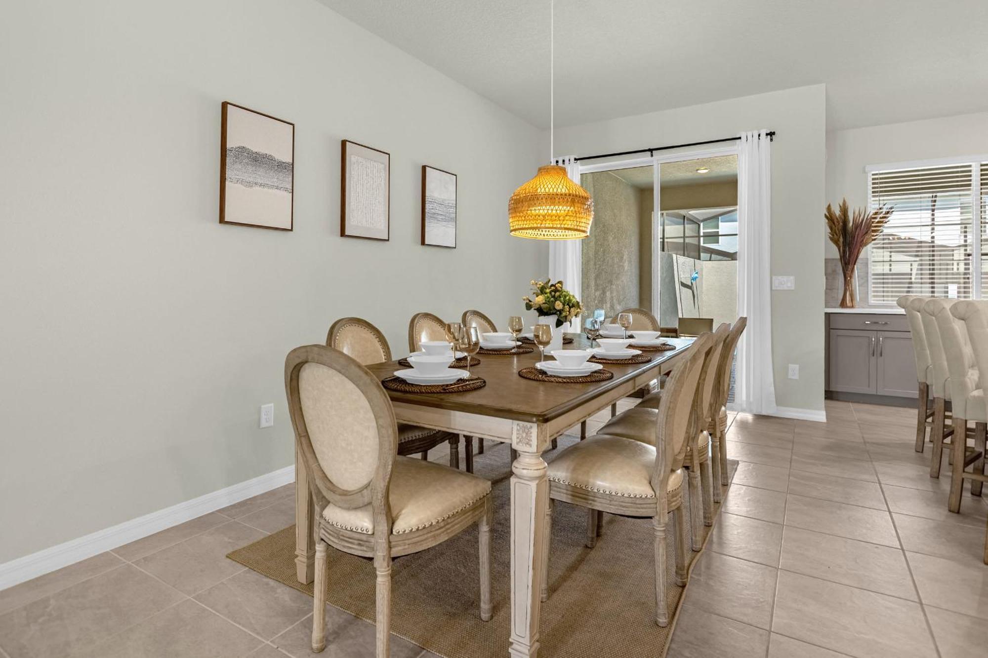 4br W Full Access - Near Holiday home *