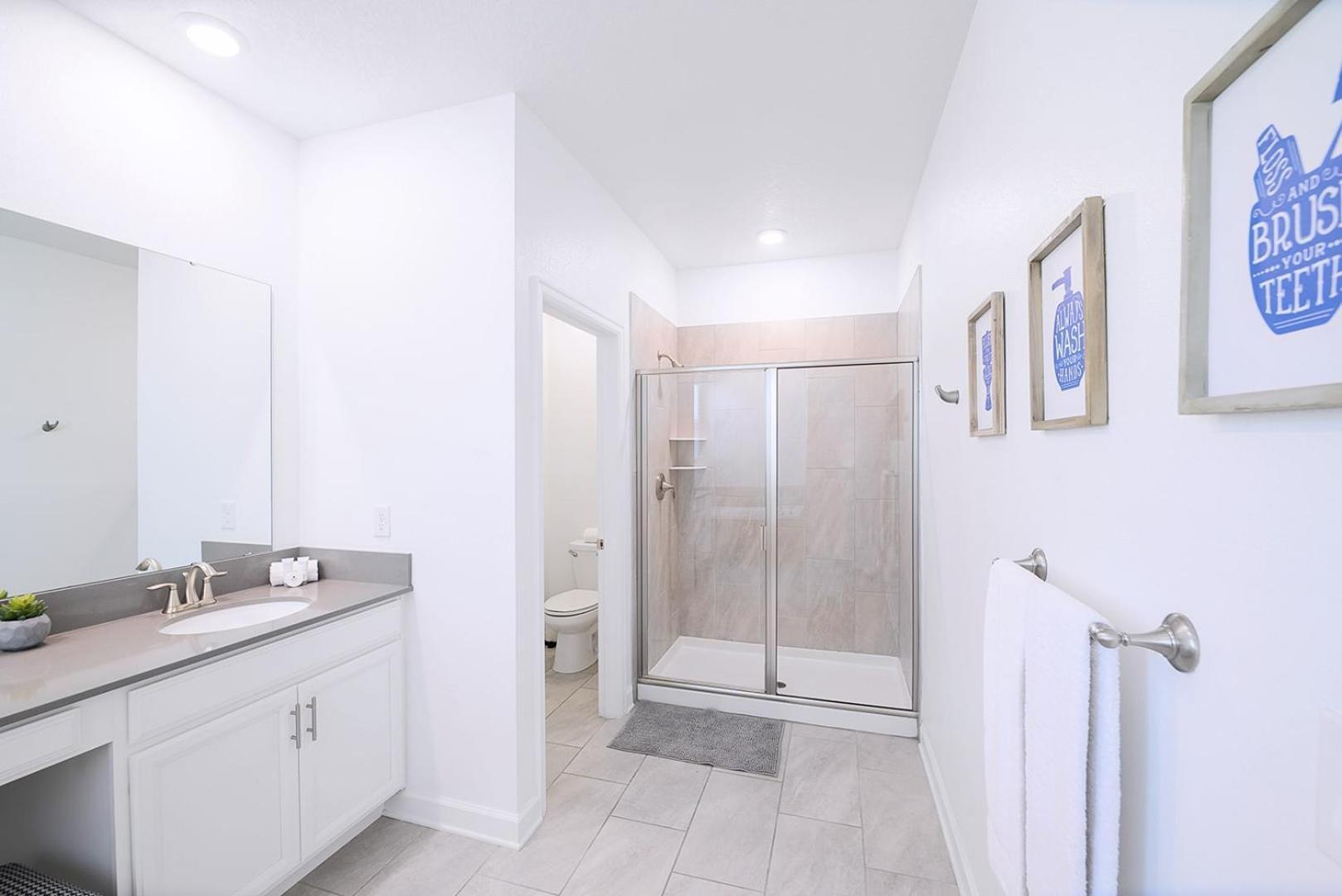 Bright & Airy 5br With Pool * Kissimmee