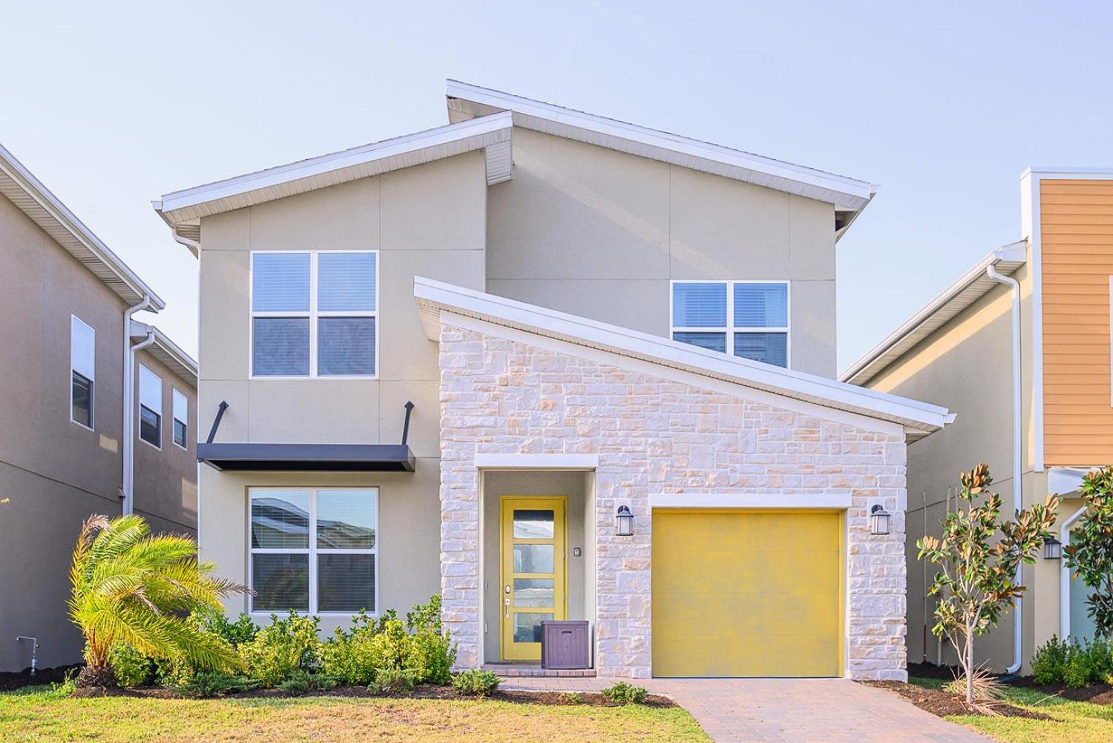 Bright & Airy 5br With Pool