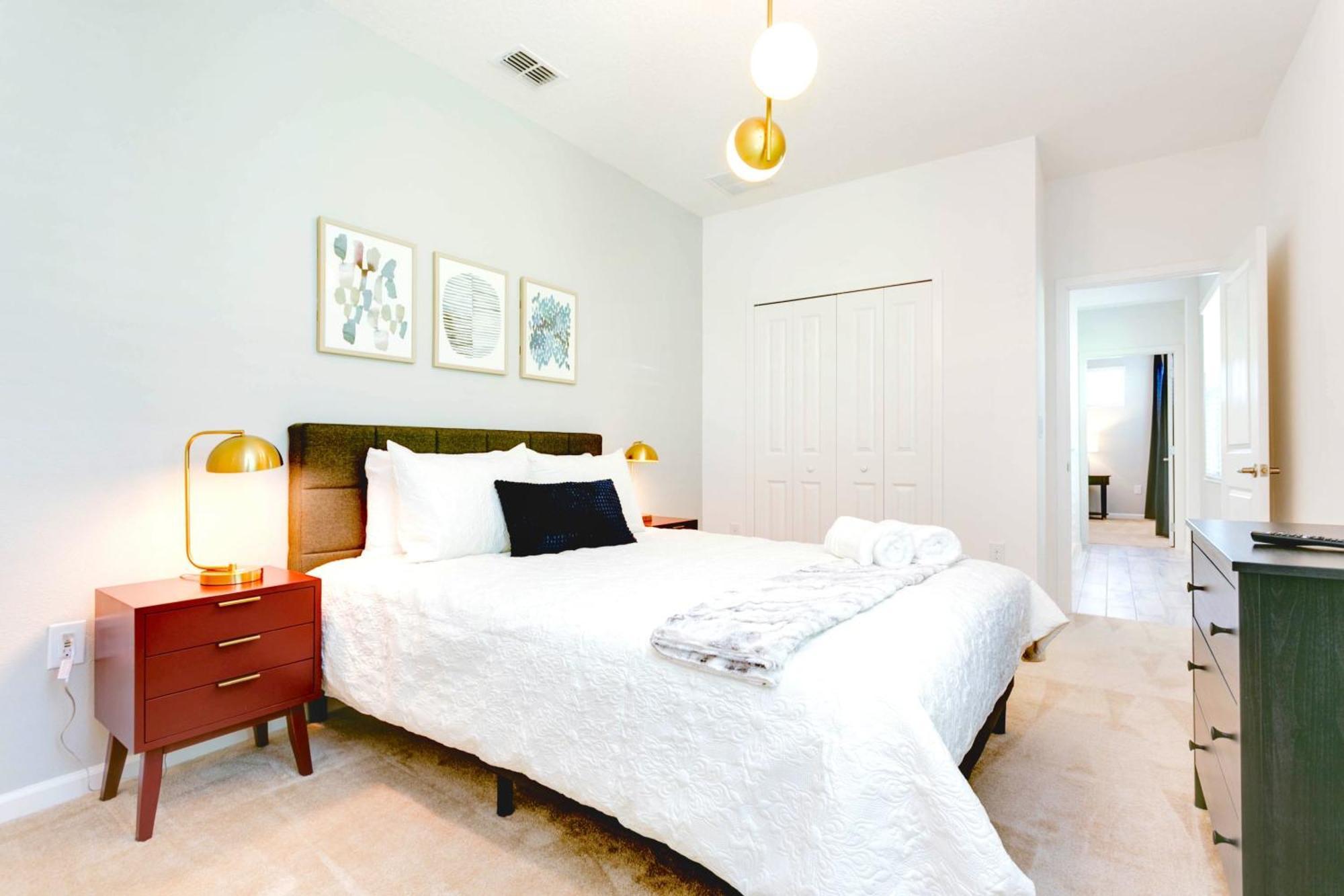 Holiday home 6br Luxury - Private Pool Hot Tub And Bbq