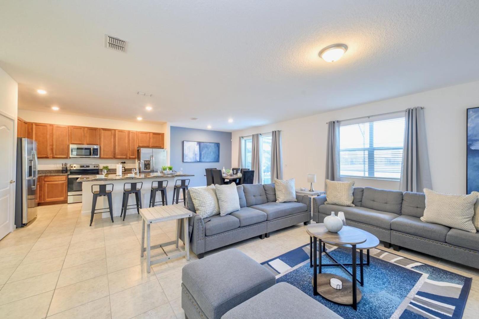 8br Family W Pool & Games Room- Near Disney Holiday home Kissimmee